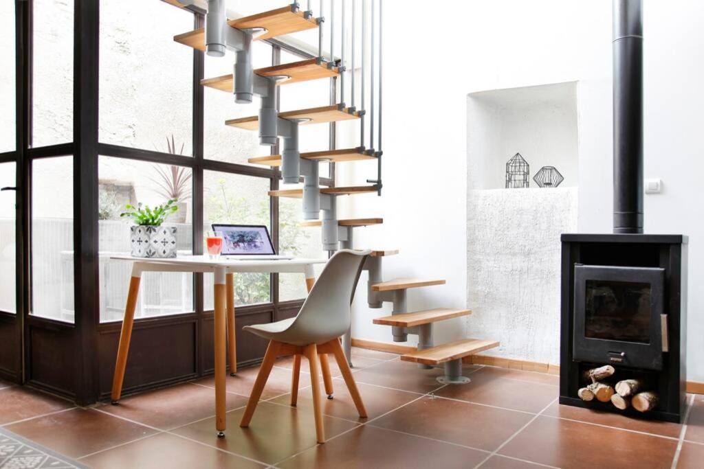 Maison De Charme Renovee Villa คุคุรง ภายนอก รูปภาพ